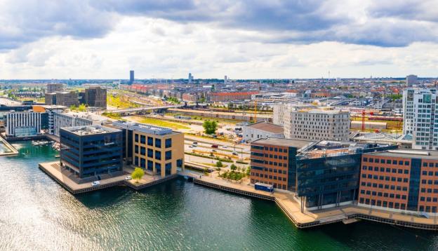 Wat zijn de voordelen van duurzame en milieuvriendelijke LED bedrijfsverlichting?